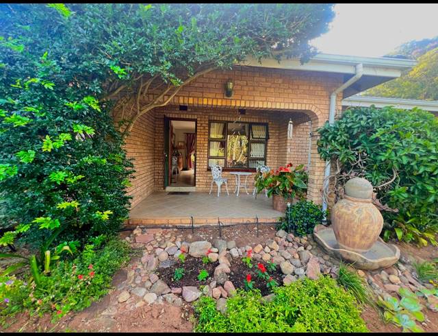 3 BEDROOM FREESTANDING FOR SALE IN FREELAND PARK